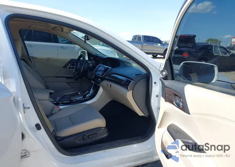 2016 Honda Accord Ex-L z USA, uszkodzony, nr VIN 1HGCR2F89GA124673